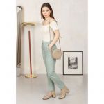 Круглая женская кожаная сумочка Tablet светло-бежевая, фото 1