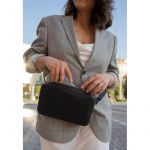 Кожаная поясная сумка Dropbag Maxi черная Crazy Horse, фото 1