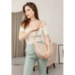 Кожаная женская сумка Круассан светло-бежевая, фото 1