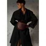 Кожаная сумка поясная-кроссбоди Vacation бордовая флотар, фото 1