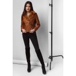 Женский осенне-весенний молодежный пуховик из экокожи цвет коричневый модель 25623, фото 1