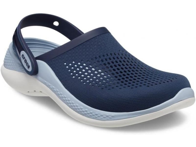 Крупний план Crocs LiteRide 360 Navy, фактурна поверхня й вентиляція