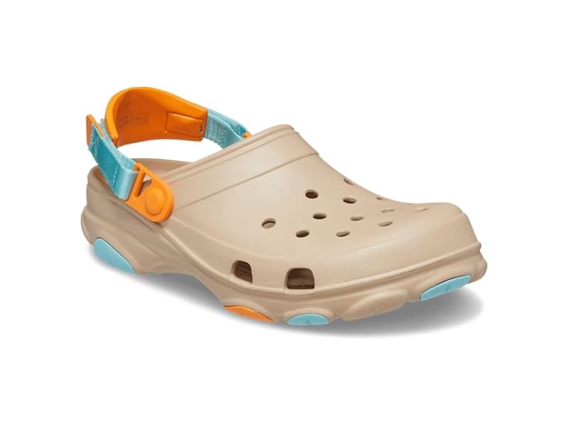 Crocs All-Terrain Black/Chai/Multi — вид спереди, отверстия для вентиляции, унисекс модель