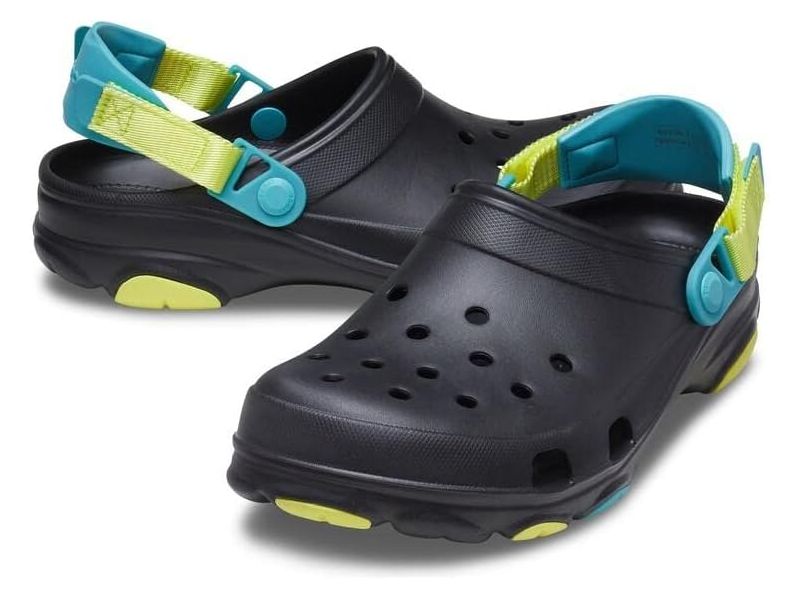 Пара Crocs Classic All-Terrain Black/Multi — мужские и женские кроксы с цветными деталями, оригинал