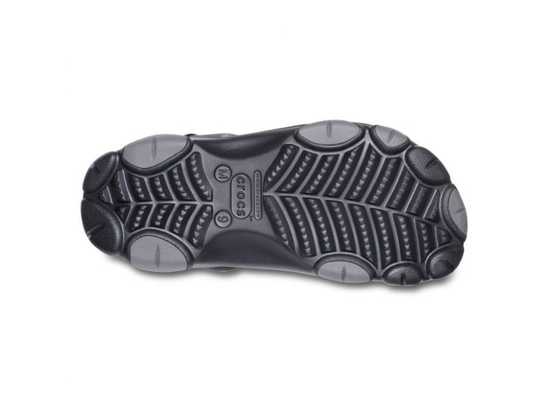 Подошва Crocs All-Terrain Black — прочная и устойчивая, с глубоким протектором, оригинал