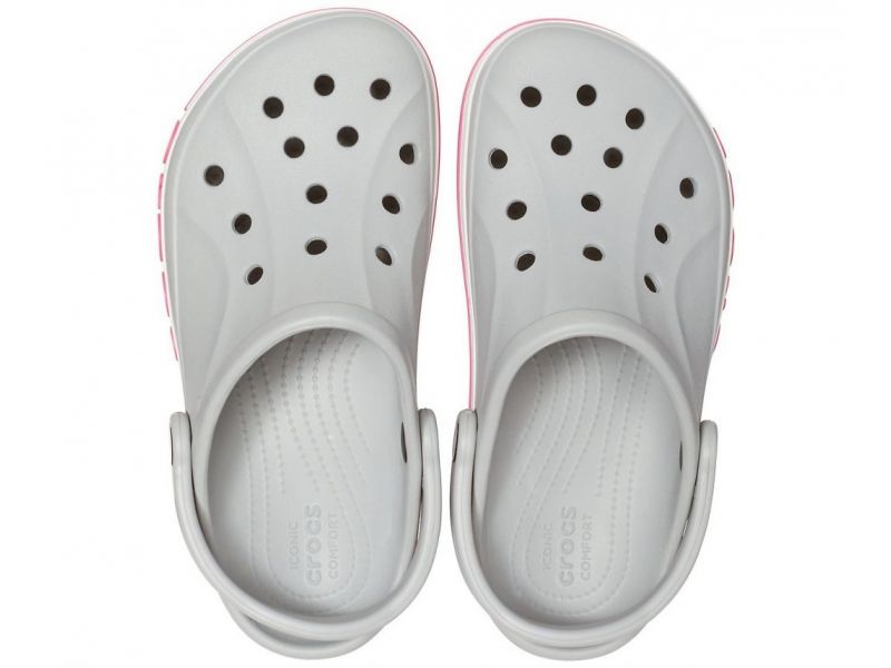 Вид сверху на Crocs Bayaband Light Grey/Candy Pink — серо-розовые кроксы, оригинал