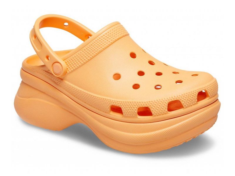 Сабо Crocs Bae Cantaloupe — фронтальный вид