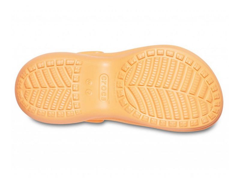 Подошва женских сабо Crocs цвета канталупа