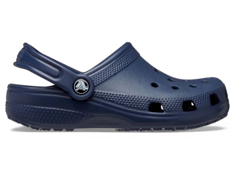 Crocs Classic Kids Clog Navy — боковий вигляд дитячих сабо темно-синього кольору