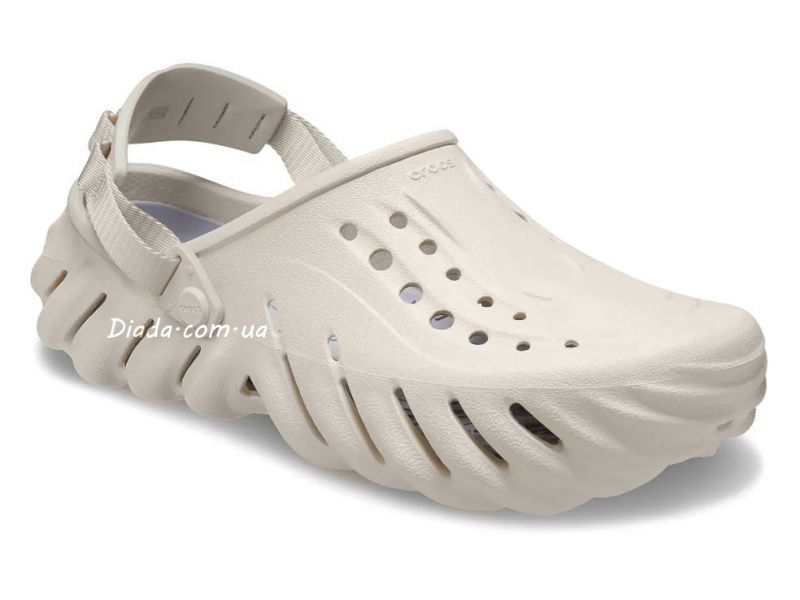 Сабо Crocs Echo бежевые — вид спереди, оригинал