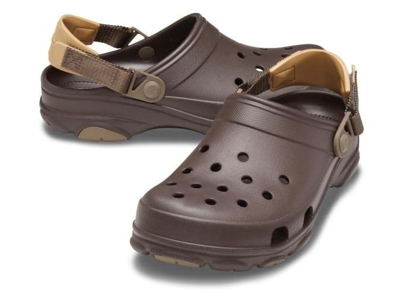 Пара Crocs All-Terrain Espresso — унисекс сабо, коричневый цвет