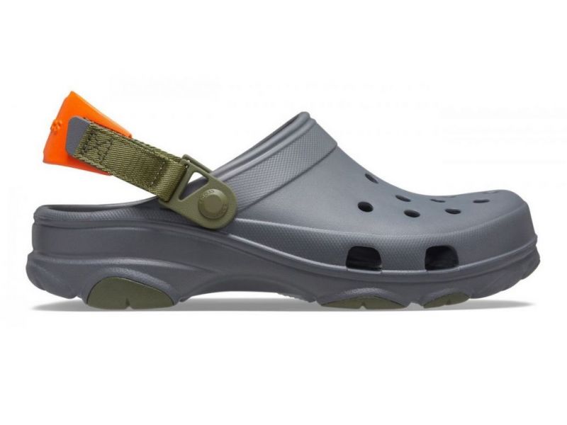 Crocs All-Terrain Grey/Multi — сабо сбоку, комфортная форма, вентиляция