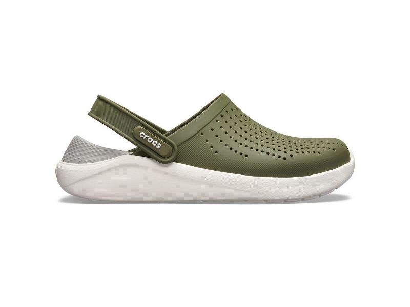 Тёмно-зелёные сабо Crocs LiteRide Green — вид сбоку
