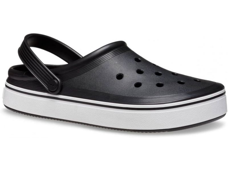 Сабо Crocs Off Court Clog Black — вид спереди, унисекс кроксы