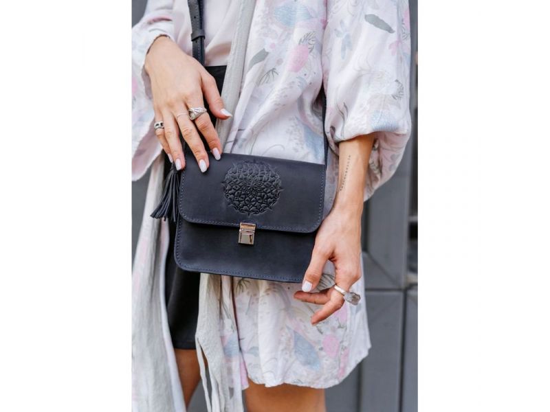 Кожаная женская бохо-сумка Лилу синяя Crazy Horse, фото 1