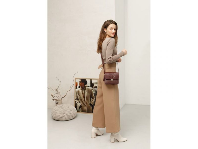 Кожаная женская бохо-сумка Лилу бордовая Krast, фото 6