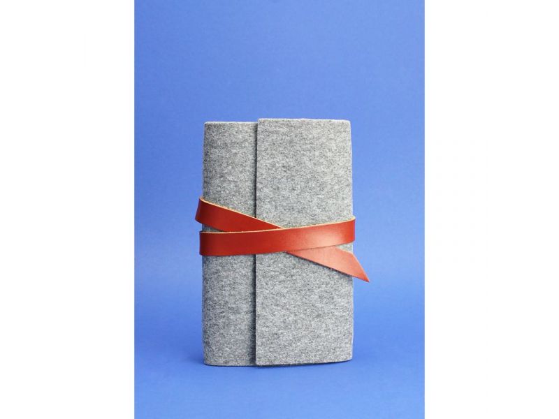 Фетровый блокнот (Софт-бук) 1.0 Фетр с кожаными коричневыми вставками, фото 1