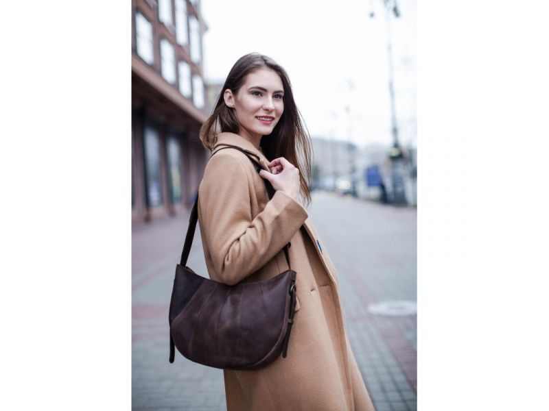 Кожаная женская сумка Круассан  темно-коричневый Crazy Horse, фото 1