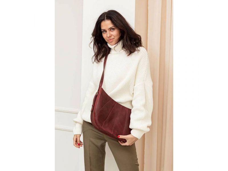 Кожаная женская сумка Круассан бордовая Crazy Horse, фото 1