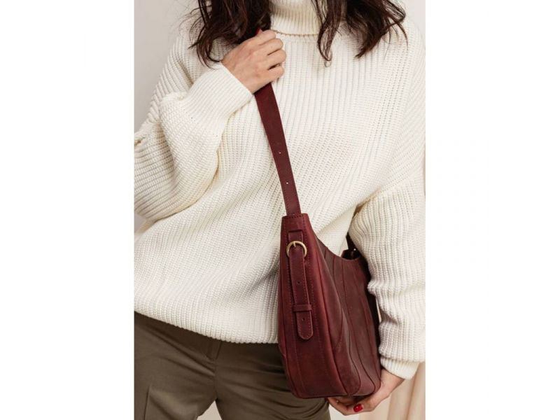 Кожаная женская сумка Круассан бордовая Crazy Horse, фото 7