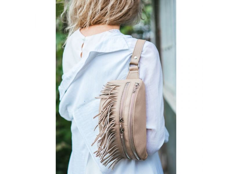 Кожаная женская сумка на пояс Spirit светло-бежевая, фото 1