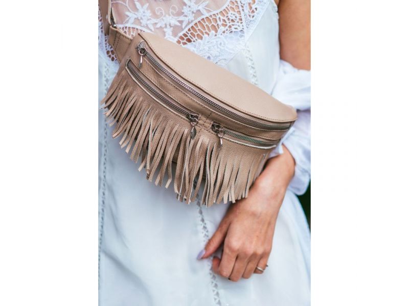 Кожаная женская сумка на пояс Spirit светло-бежевая, фото 9