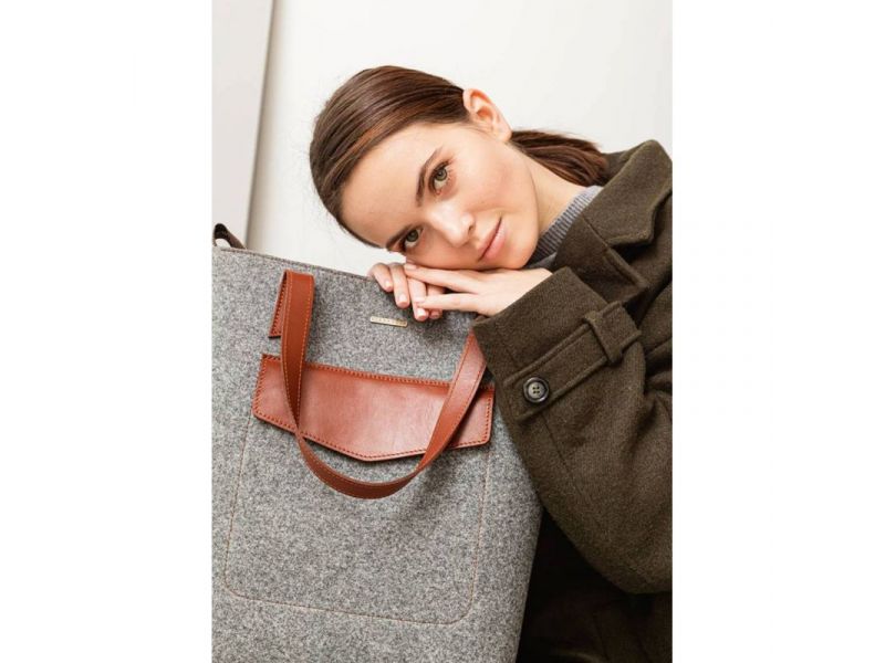 Фетровая женская сумка Шоппер D.D. с кожаными коричневыми вставками, фото 8