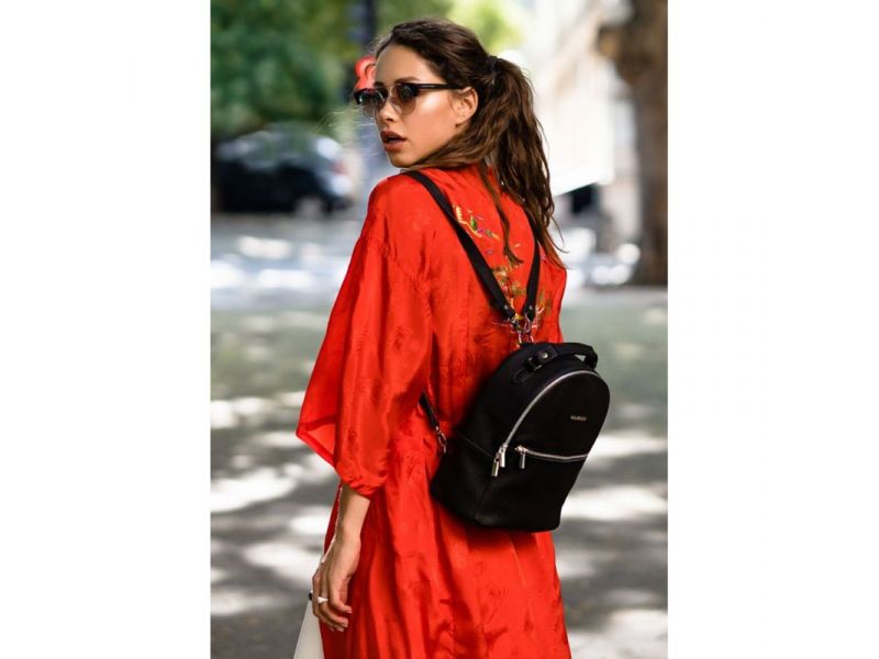 Кожаный женский мини-рюкзак Kylie черный, фото 6