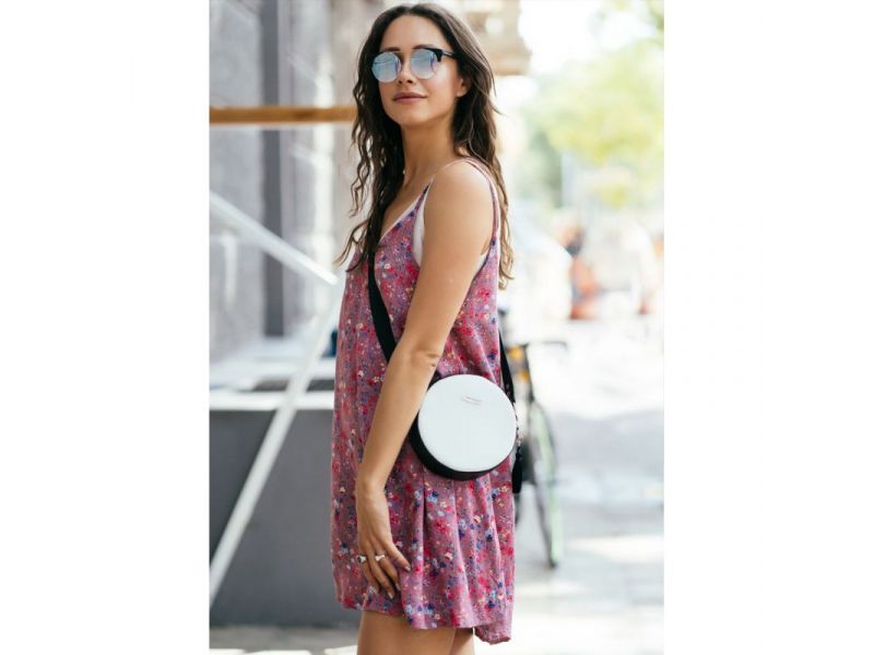 Круглая кожаная женская сумочка Tablet черно-белая, фото 9