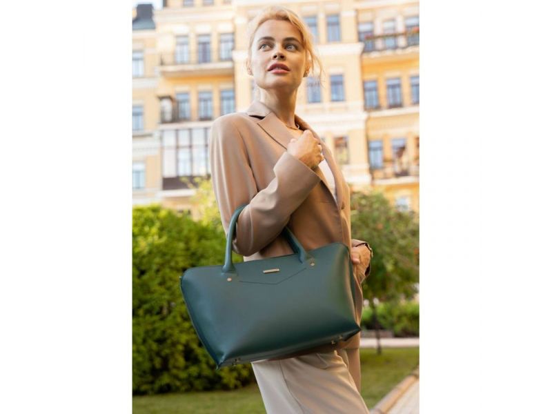 Женская кожаная сумка Midi зеленая, фото 1