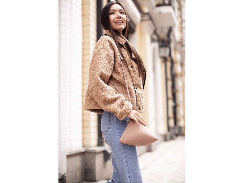 Кожаная женская сумка-косметичка Пирамида светло-бежевая, фото 7