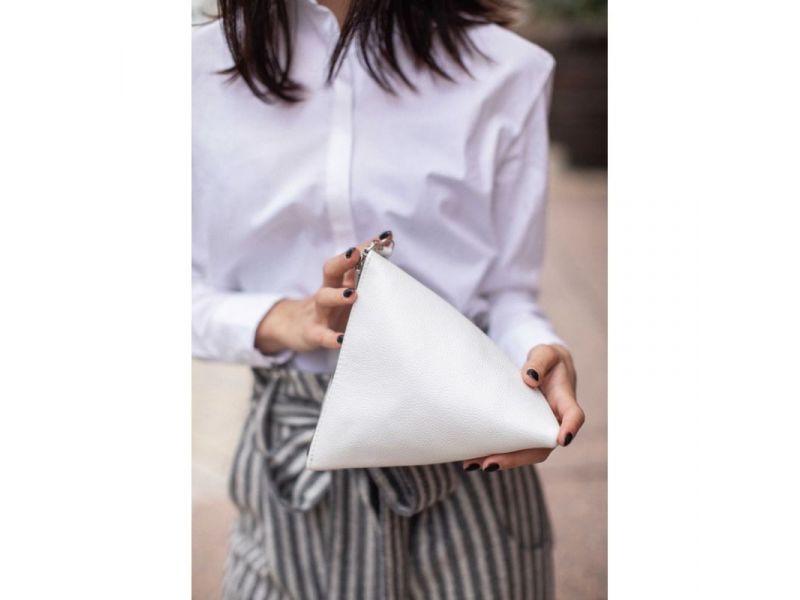 Кожаная женская сумка-косметичка Пирамида белая, фото 7