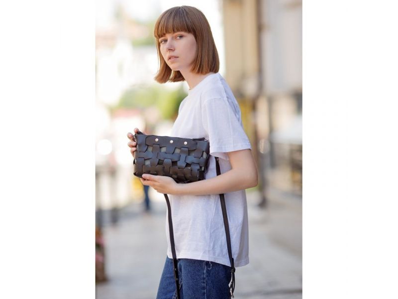 Кожаная плетеная женская сумка Пазл S черная Krast, фото 1