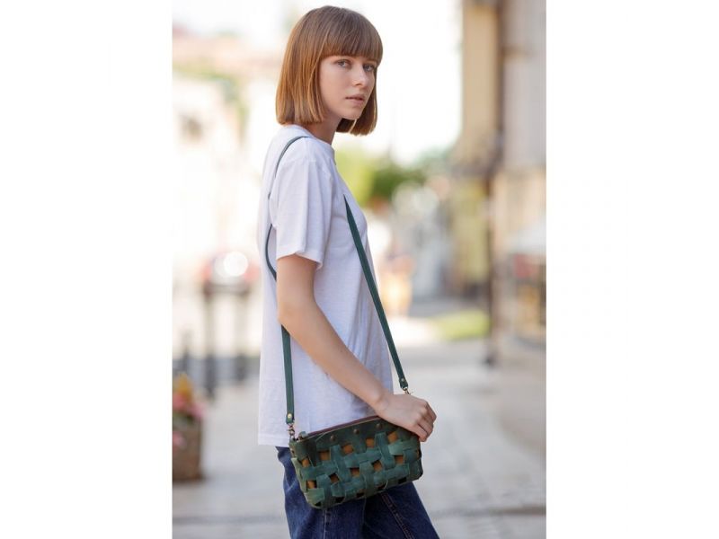 Кожаная плетеная женская сумка Пазл S зеленая Crazy Horse, фото 8