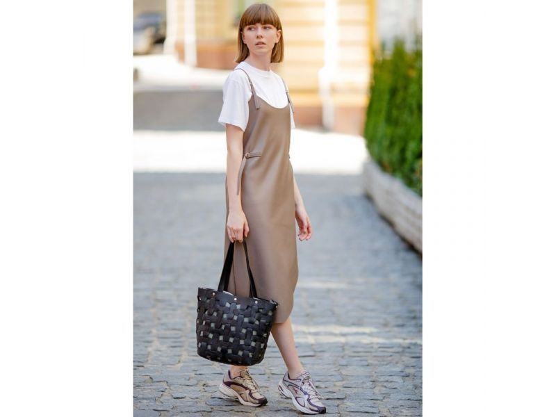 Кожаная плетеная женская сумка Пазл L черная Krast, фото 7