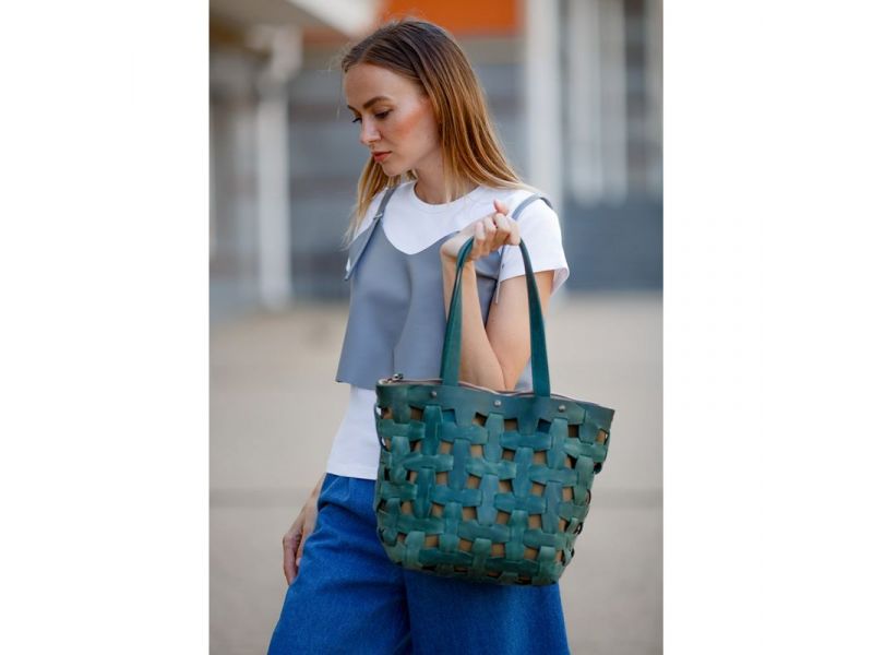 Кожаная плетеная женская сумка Пазл L зеленая Crazy Horse, фото 6