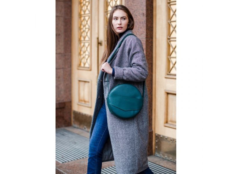 Кожаная женская круглая сумка-рюкзак Maxi зеленая, фото 7