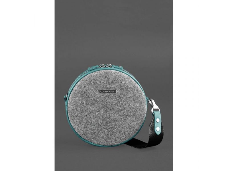 Круглая фетровая женская сумка Таблетка с кожаными бирюзовыми вставками, фото 3