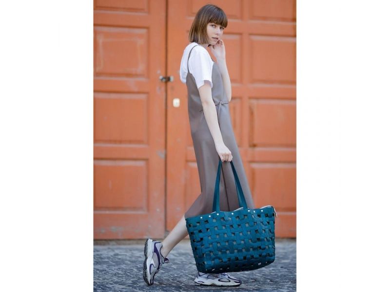 Кожаная плетеная женская сумка Пазл Xl зеленая Krast, фото 7