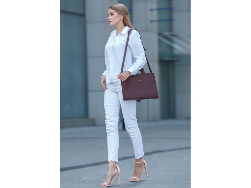 Женская кожаная сумка для ноутбука и документов бордовая, фото 6