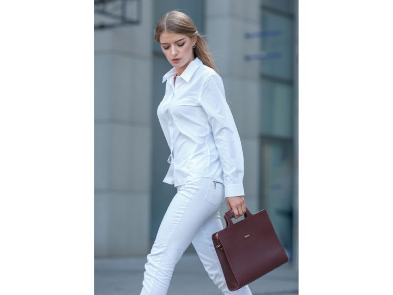 Женская кожаная сумка для ноутбука и документов бордовая, фото 7