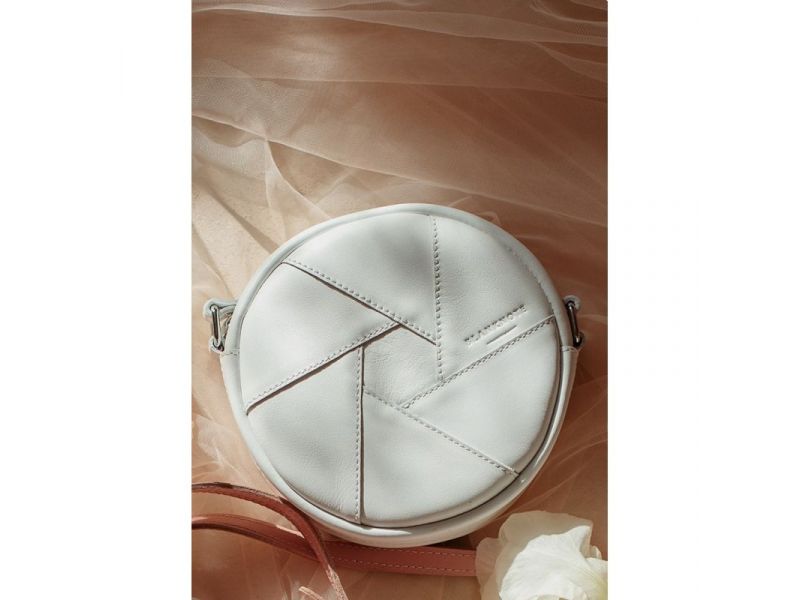 Кожаная круглая женская сумка Бон-Бон белая, фото 3