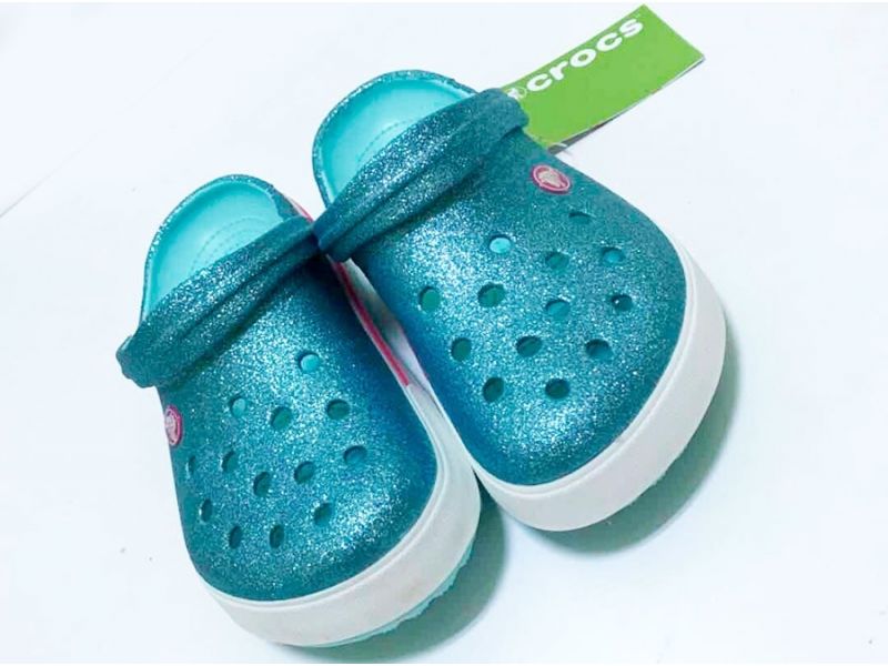 Кроксы женские бирюзовые блестящие Сабо Crocs, фото 5