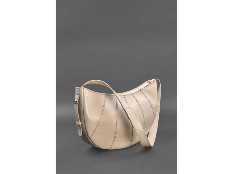 Кожаная женская сумка Круассан светло-бежевая, фото 3