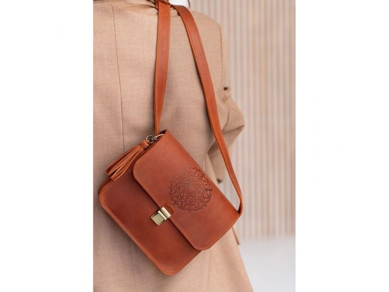 Кожаная женская бохо-сумка Лилу светло-коричневая Crazy Horse, фото 8
