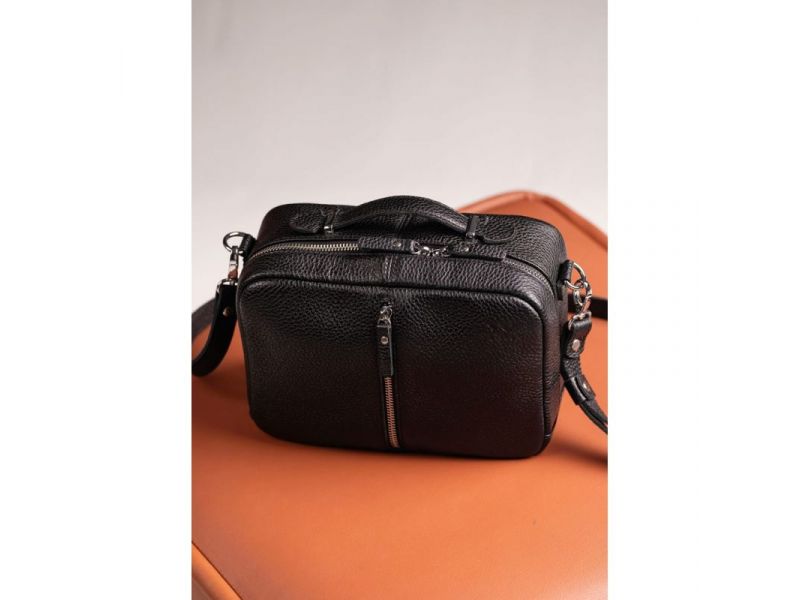 Женская кожаная сумка Avenue черная флотар, фото 1