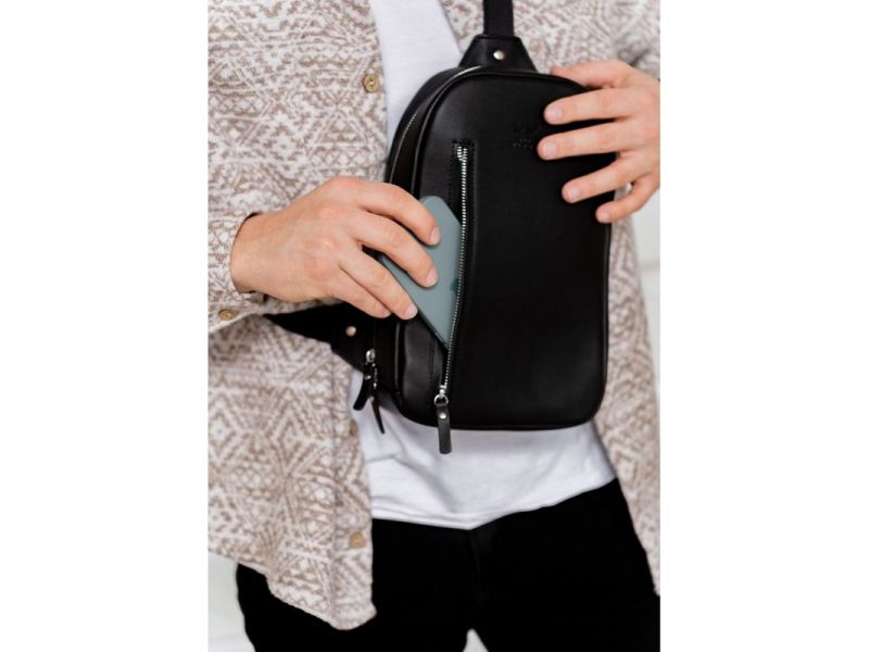 Мужская кожаная сумка Chest bag черная, фото 2
