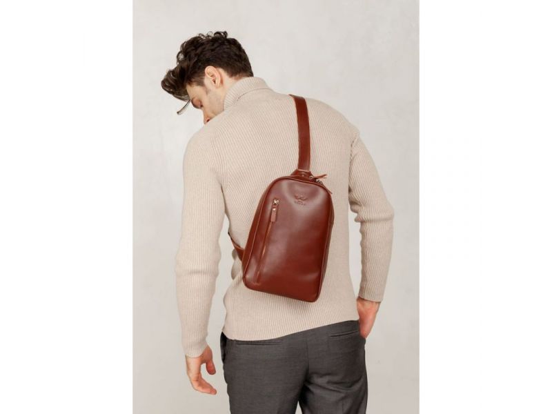 Мужская кожаная сумка Chest bag светло-коричневая, фото 1