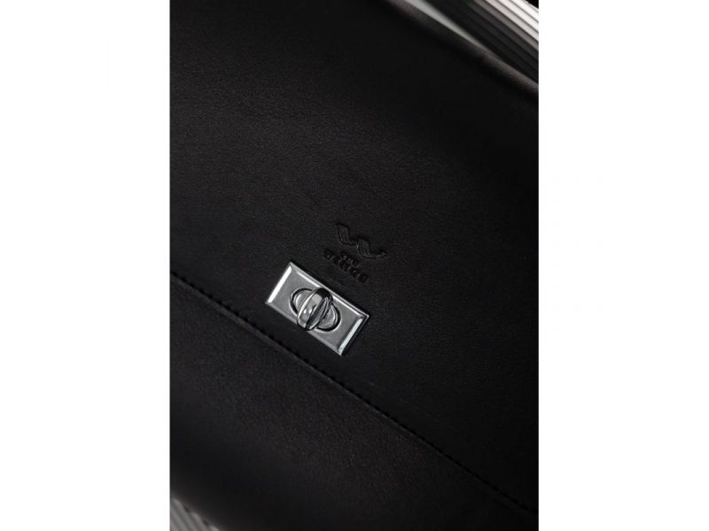 Женская кожаная сумка Classic черная, фото 4