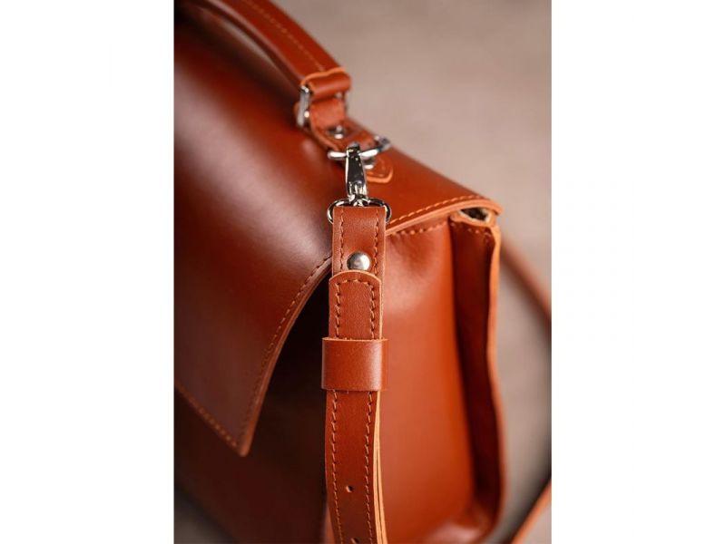 Женская кожаная сумка Classic светло-коричневая, фото 4